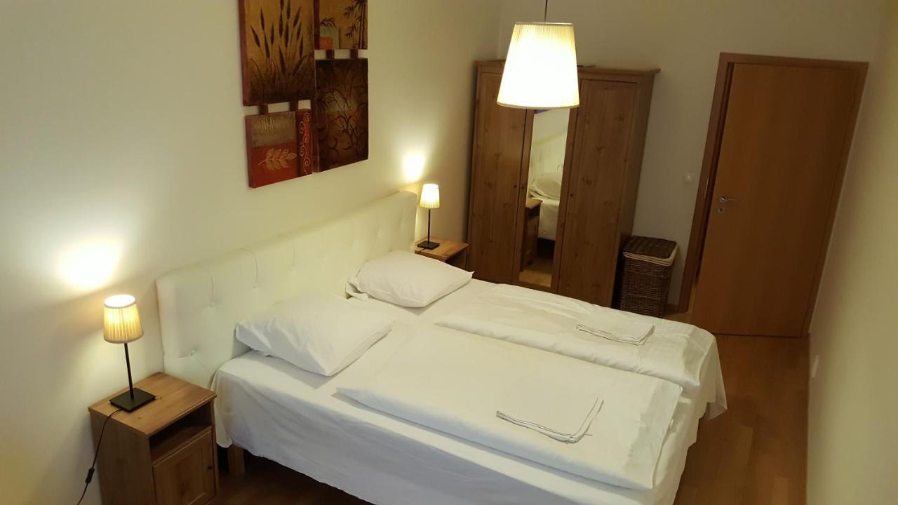 Apartment Smichov Πράγα Εξωτερικό φωτογραφία